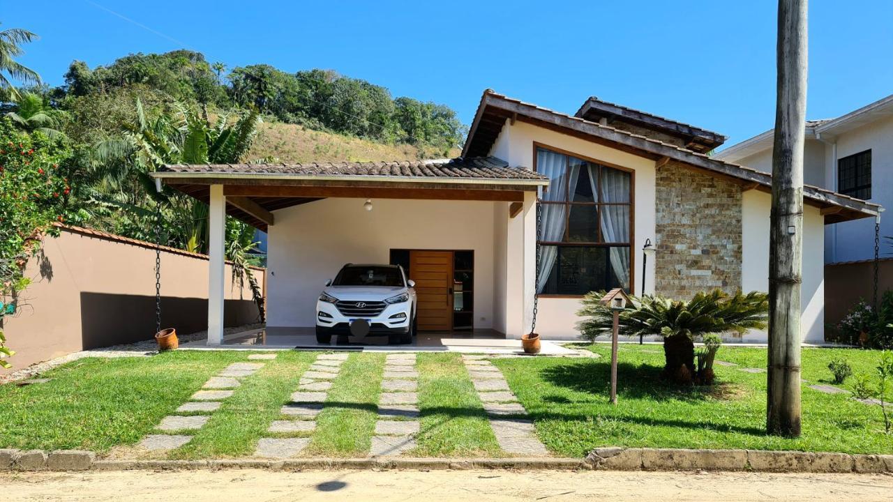 Linda Casa Em Ubatuba Condominio Fechado Экстерьер фото